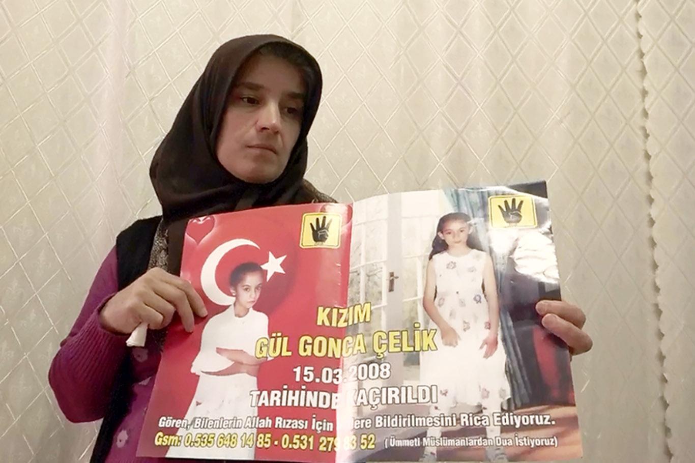 Bir anne ve babanın feryadı: Allah için kızımızı bulun, yeter! Bir anne ve babanın feryadı: Allah için kızımızı bulun, yeter!